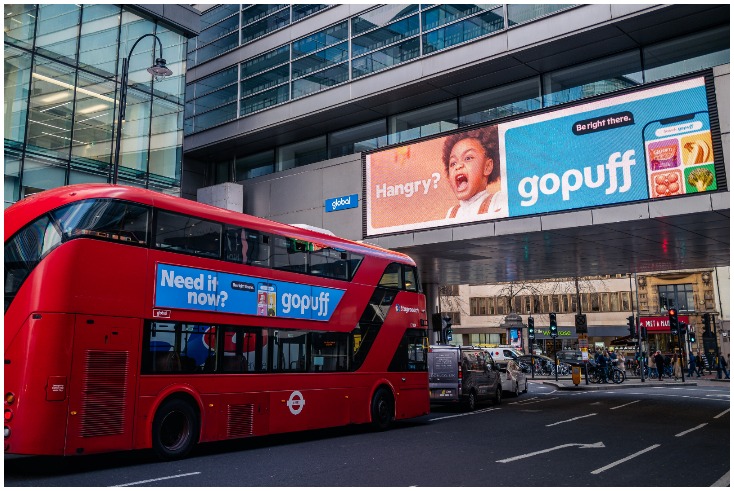Very large outdoor formats drive advertising ‘multiplier effect’