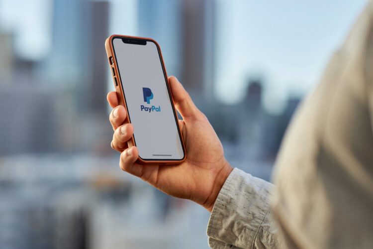 Paypal Enters Ad Arena, Leveraging Users Data