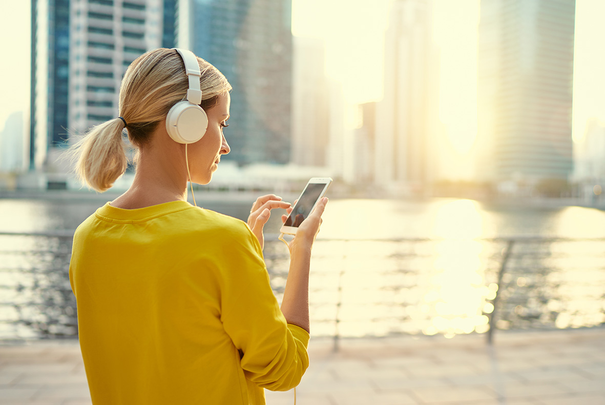 Music streaming and podcasts are important options in the audio sector